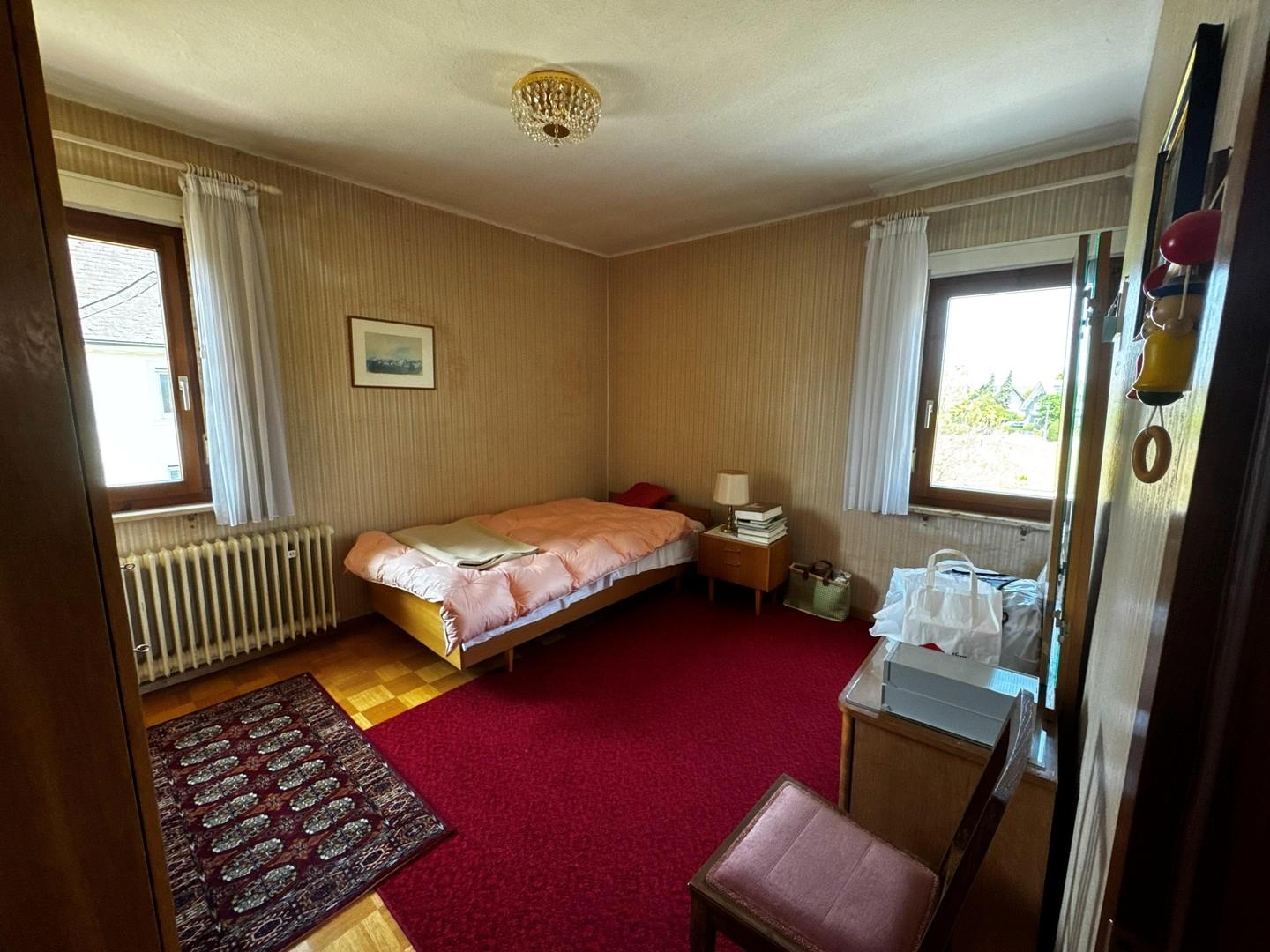 Schlafzimmer / Büro 2