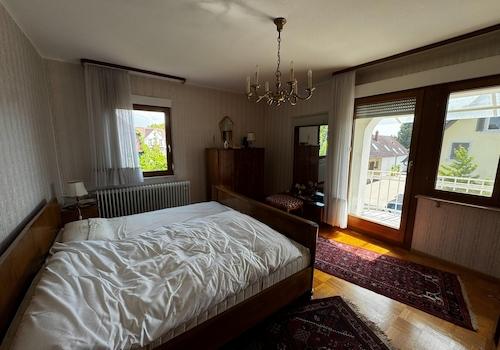 Schlafzimmer / Büro 4