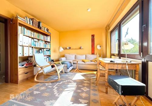Schlafzimmer mit Ankleide