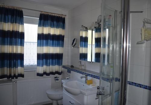 Badezimmer Bild 1