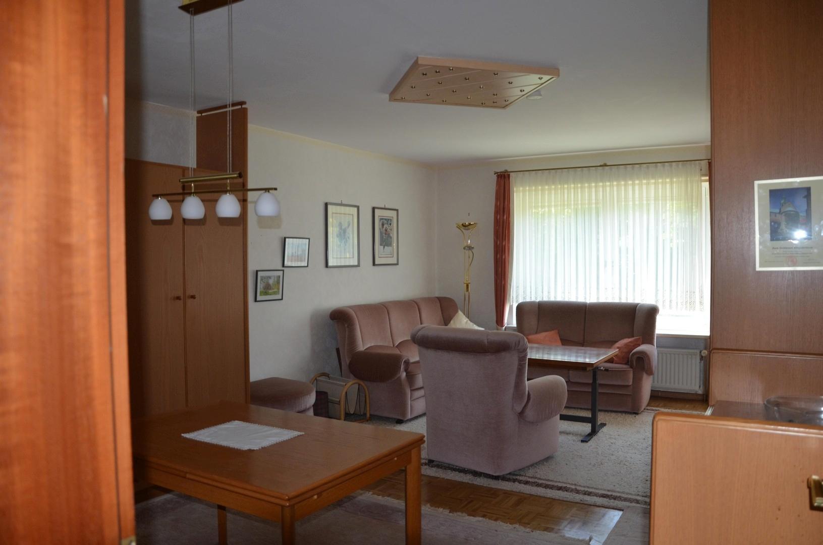 Wohnzimmer Bild 1