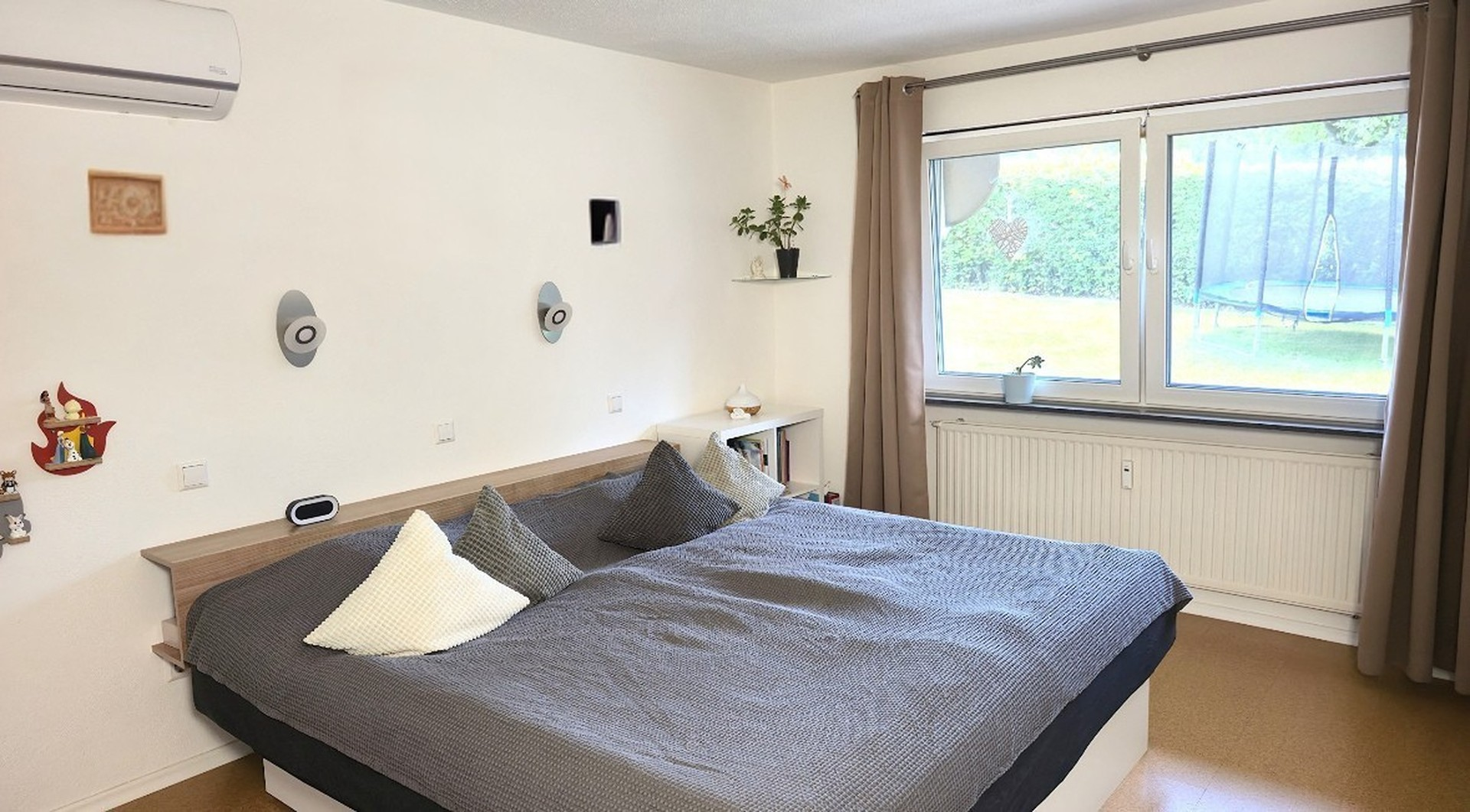 Schlafzimmer EG