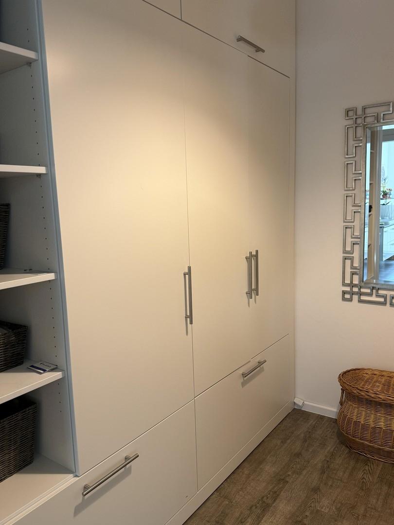 Flur-Einbauschrank