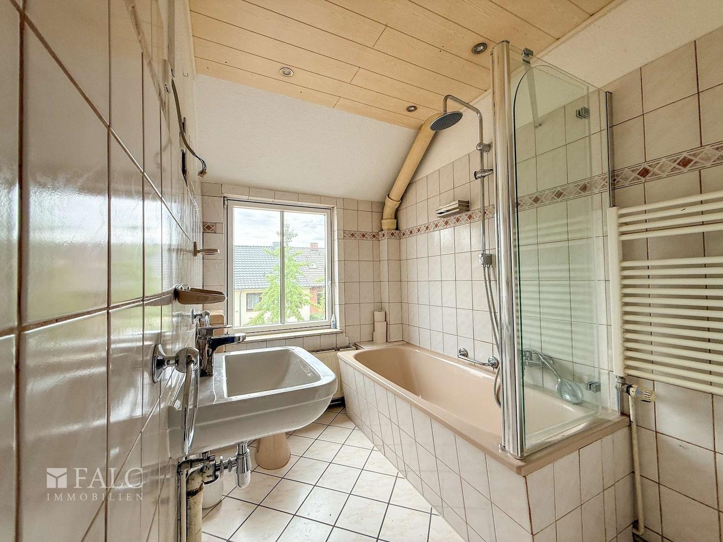 Badezimmer Dachgeschoss