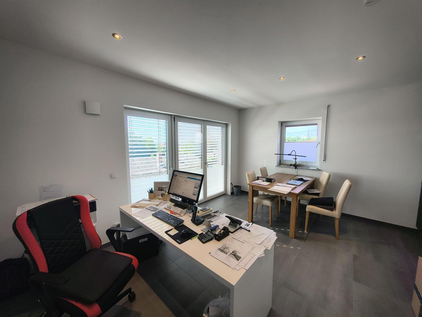 Büro - Obergeschoss