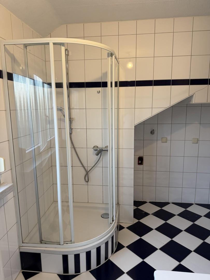 Badezimmer DG