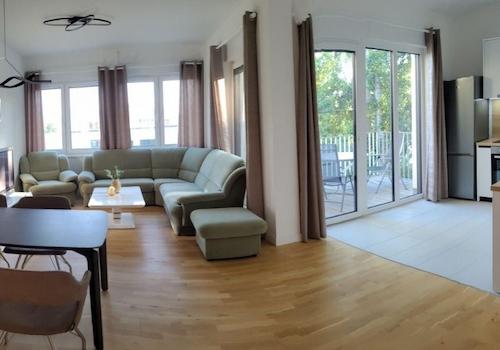 WG9 Wohnzimmer + Küche