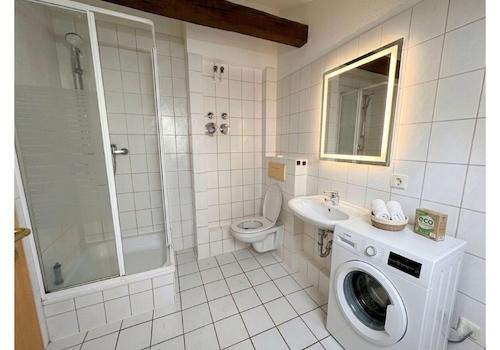 Wohnung 9