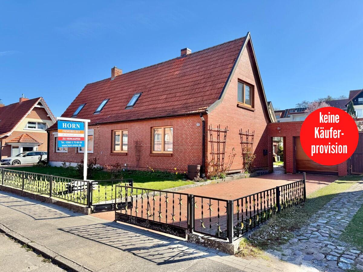 Doppelhaushälfte