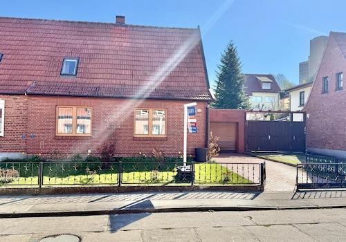 Straßenansicht