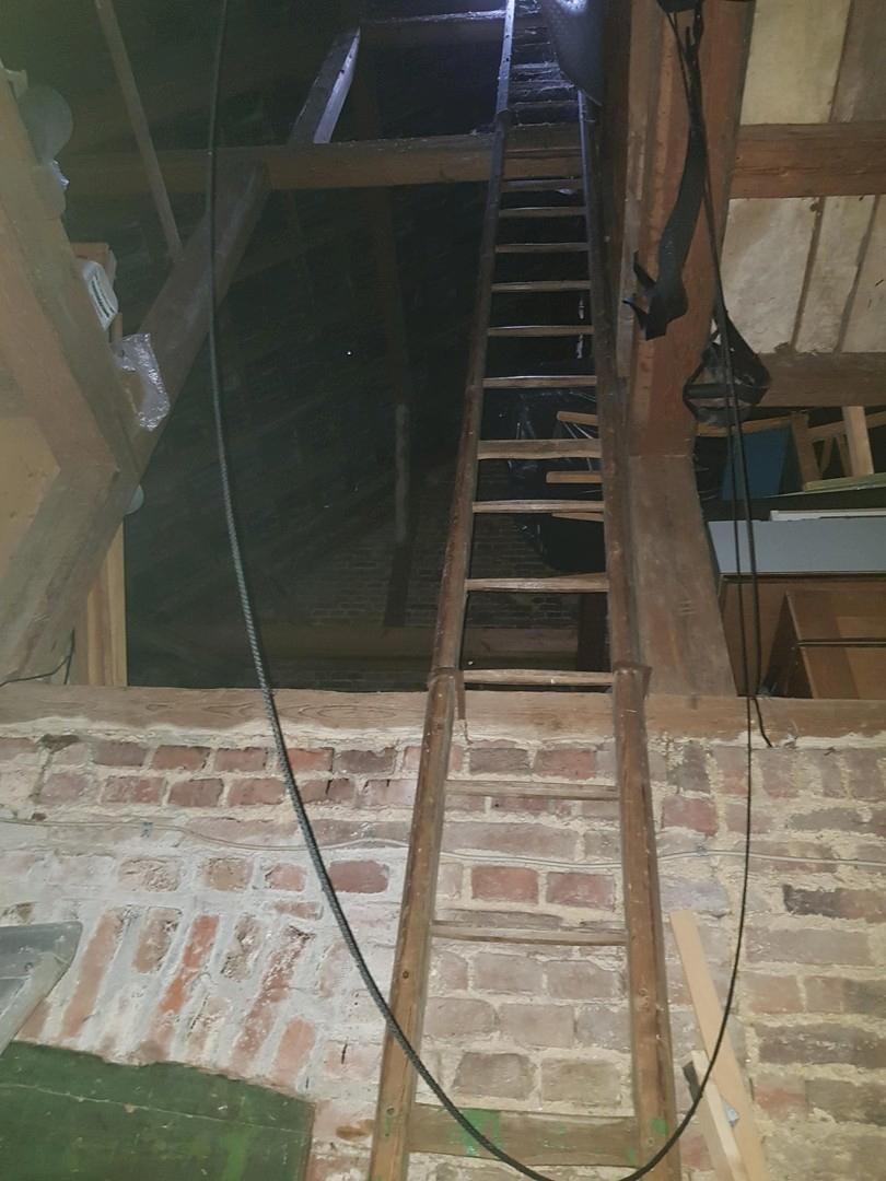 Scheunen mit Dachleiter