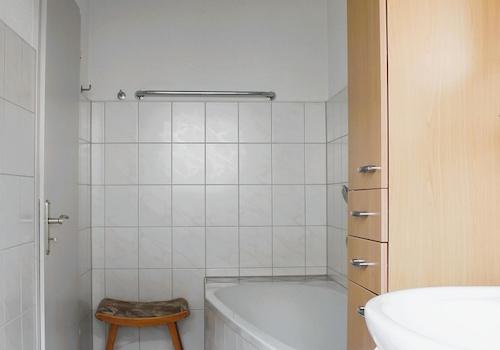 Badezimmer EG