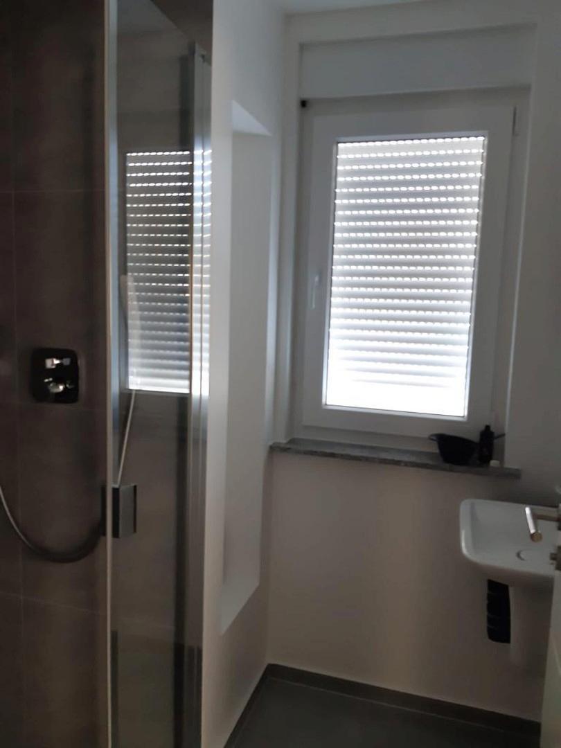 Gäste Dusche EG
