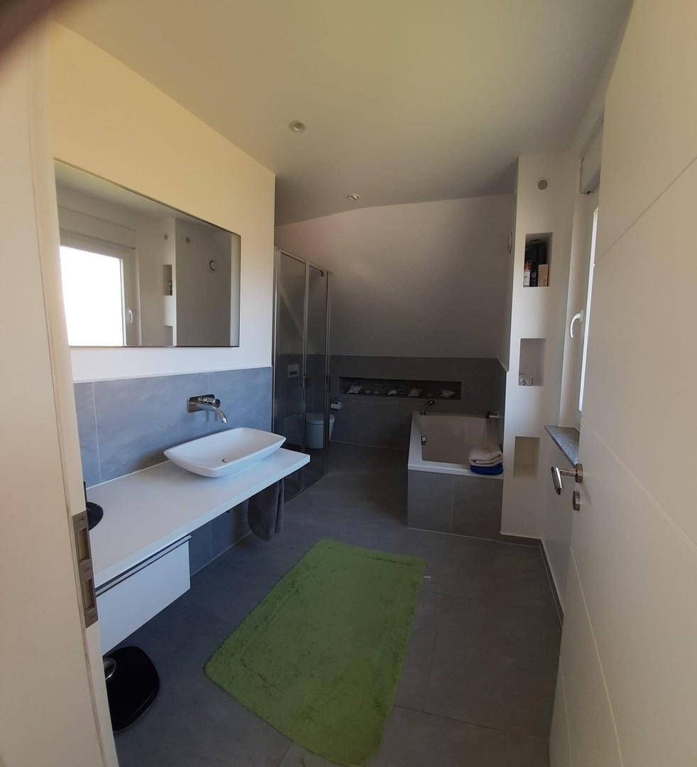 Badezimmer OG
