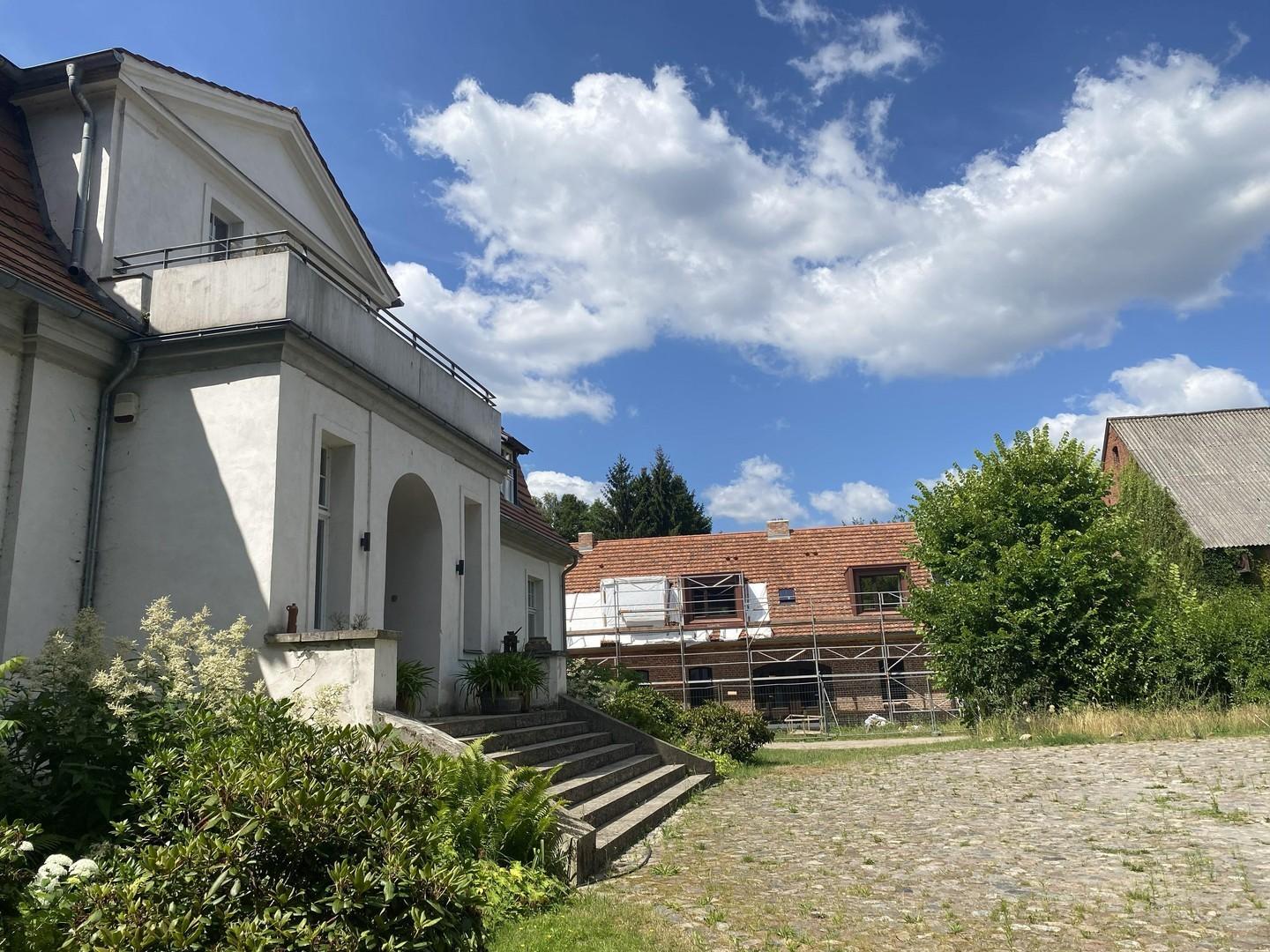 Gutshaus und Kutscherhaus