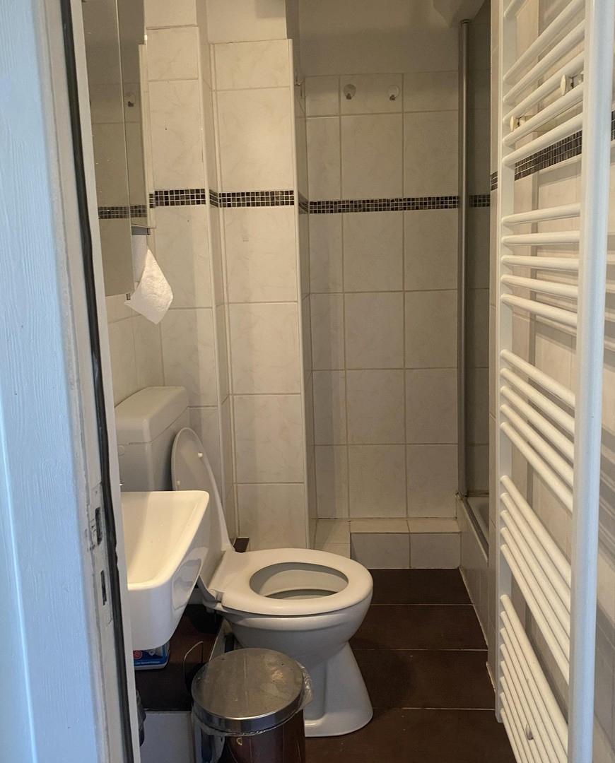 Badezimmer 1.OG