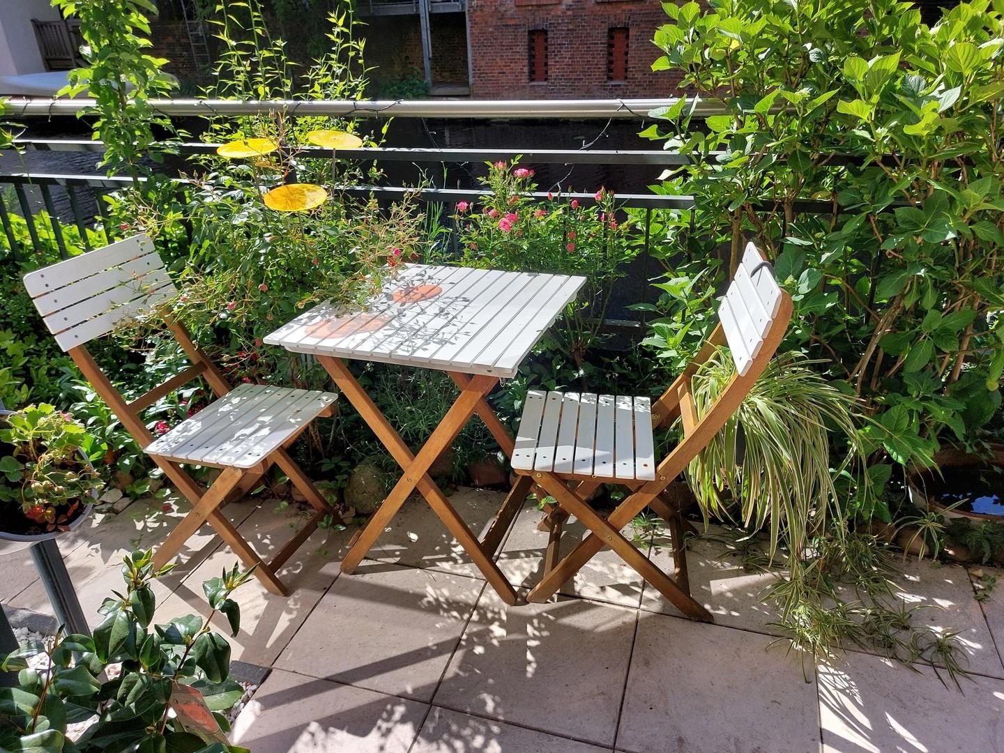 Terrasse direkt am Kanal