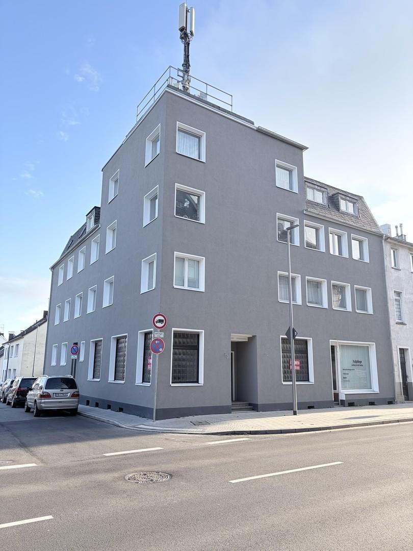 Straßenansicht