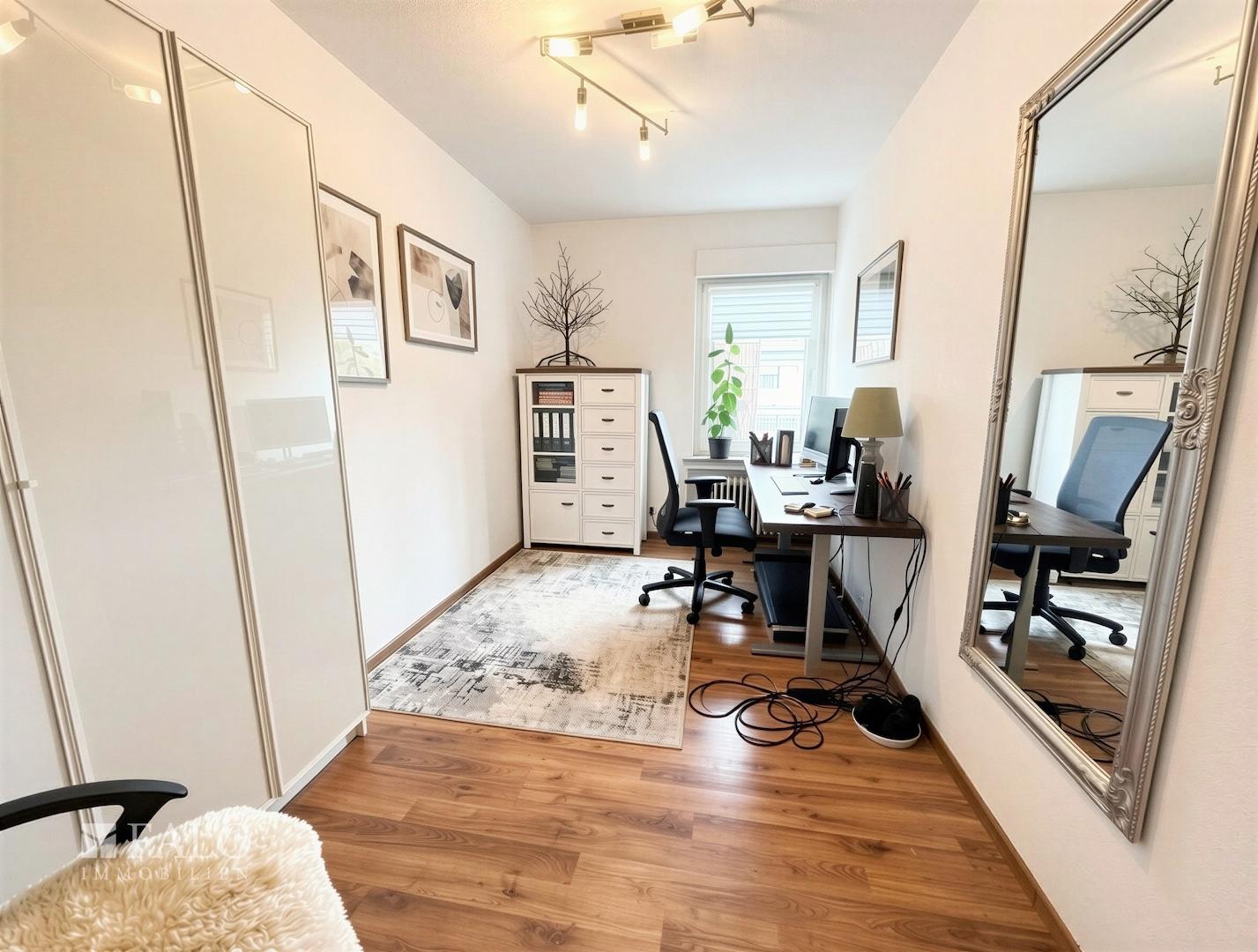 Arbeitszimmer 1.OG