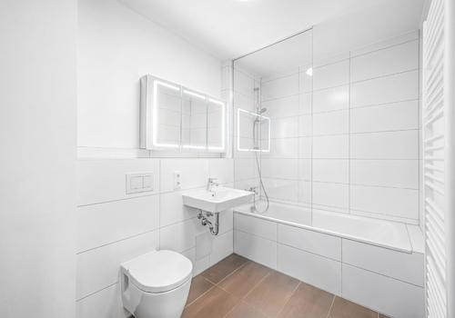 Bad mit Wanne