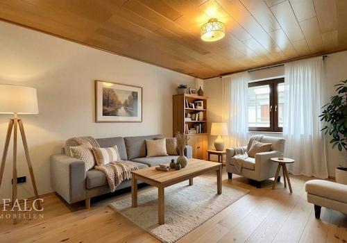 Wohnzimmer NG 1 OG