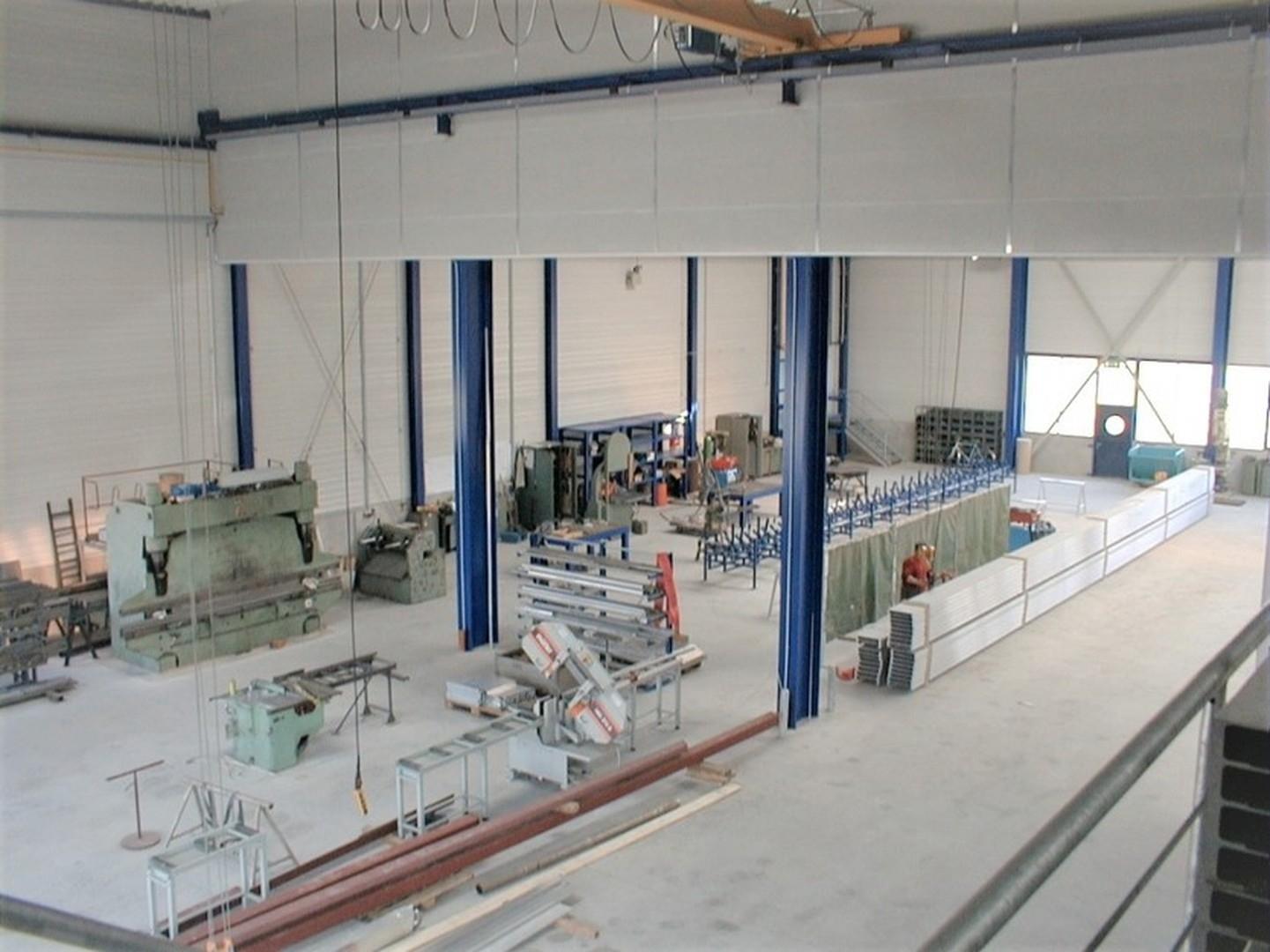 Seitenschiff Produktionshalle