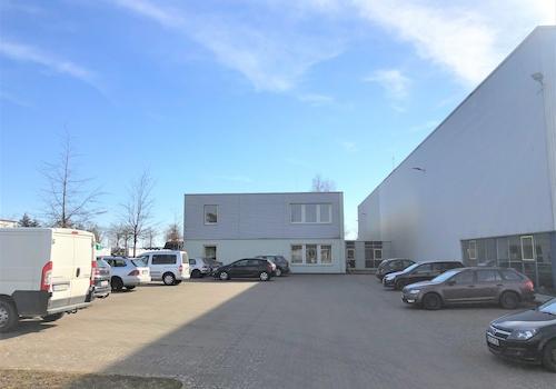Mitarbeiterparkplatz