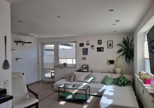 Wohnzimmer, Zugang Dachter.