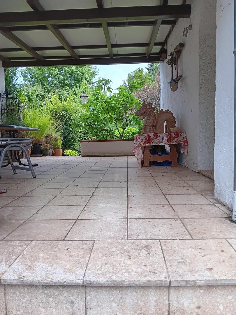 überdachte Terrasse 