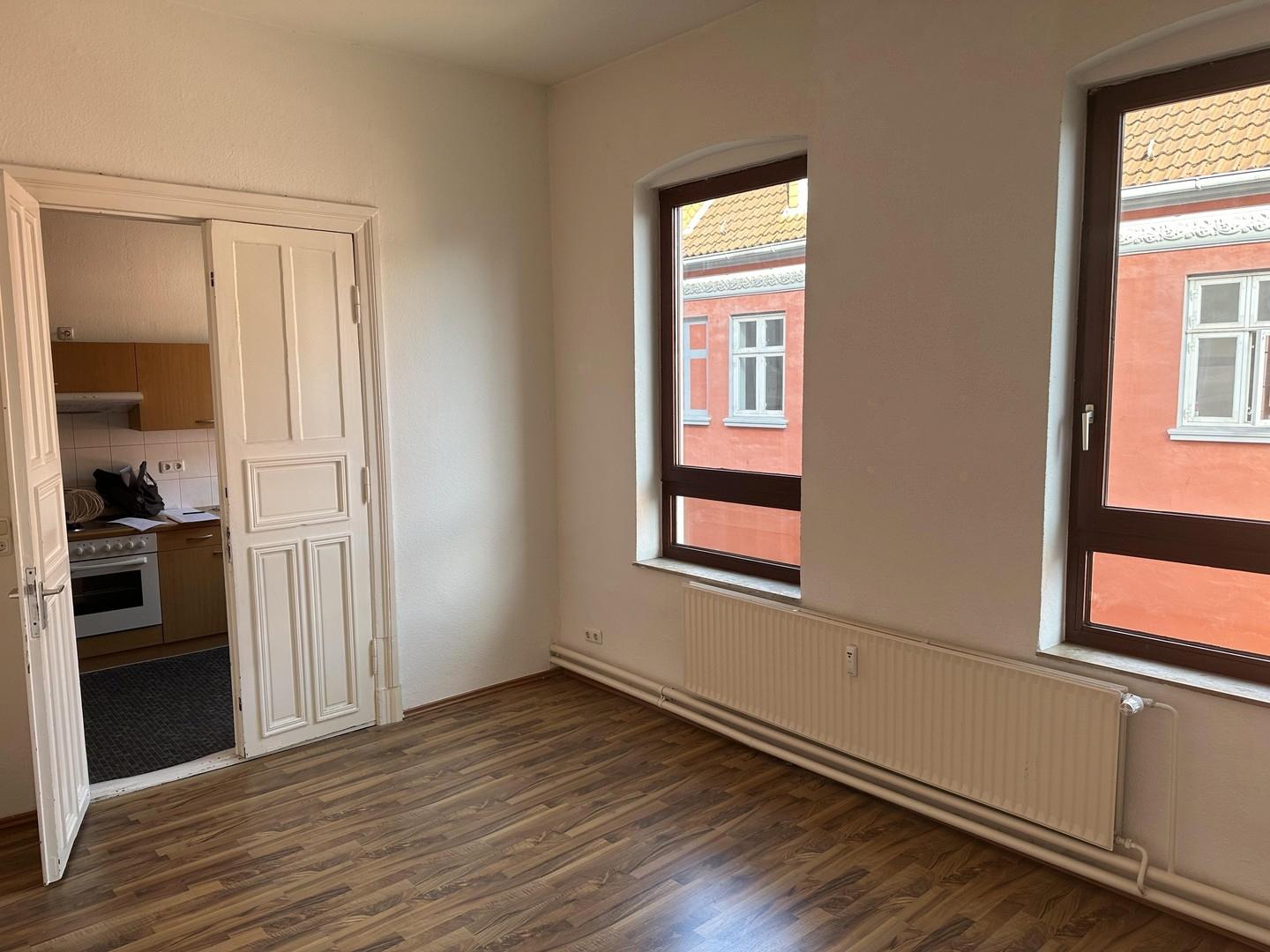 Zimmer mit Blick zur Küche