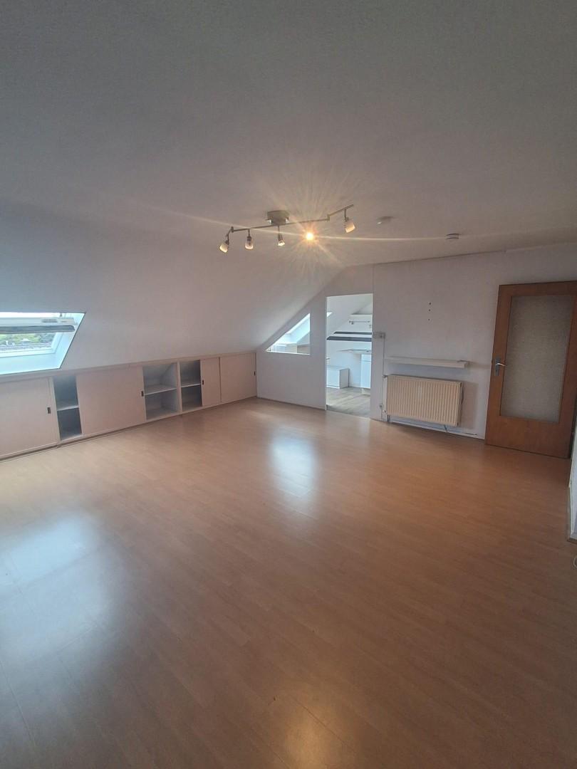 Wohn/Schlafzimmer 2