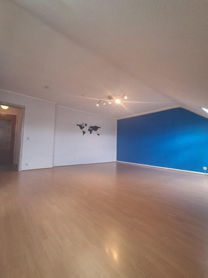 Wohn/Schlafzimmer 4