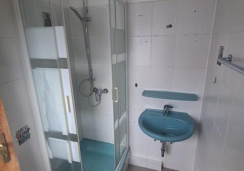 Badezimmer 2