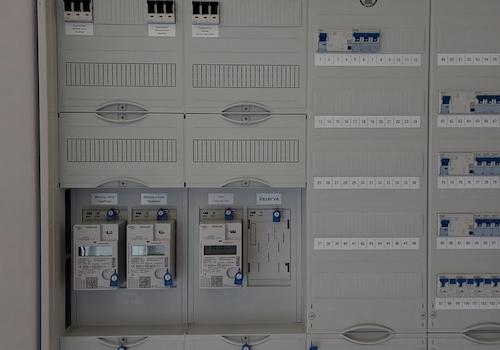 neuer Stromverteilerkasten