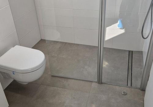 Bad mit Dusche
