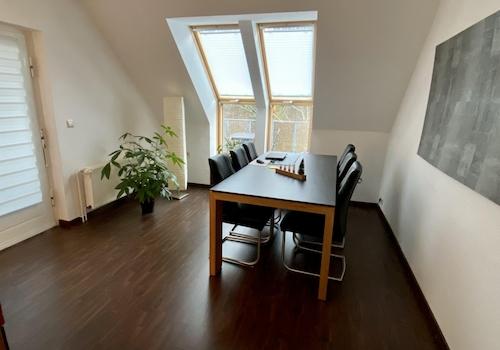 Esszimmer mit Zugang Balkon