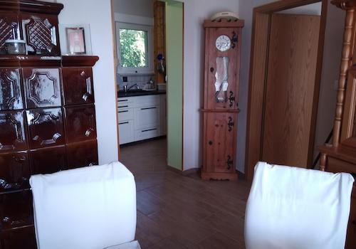 Blick vom WZ in Küche