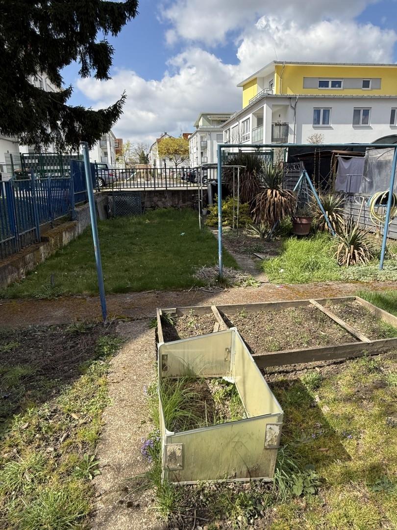 Garten rechter Bereich