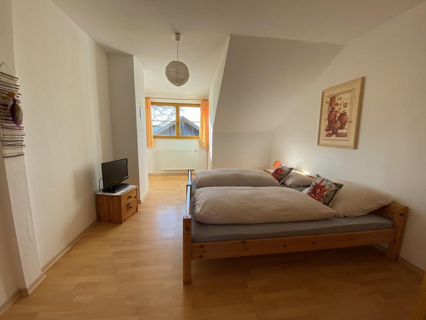 DG - Schlafzimmer