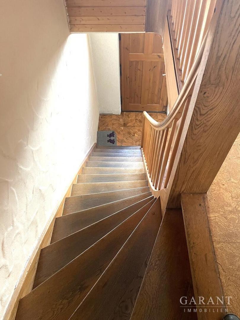 Holztreppe OG-EG