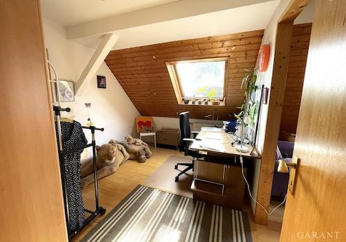 DG Arbeits-Kinderzimmer
