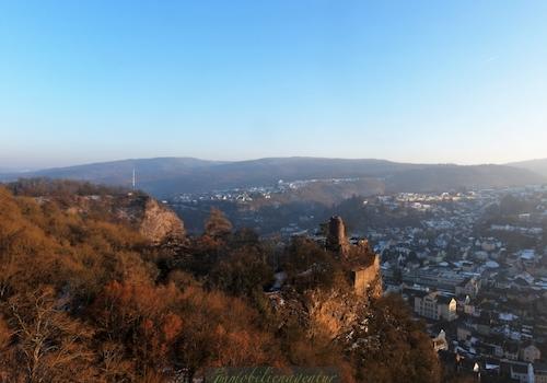 Blick über Burg Bosselstein