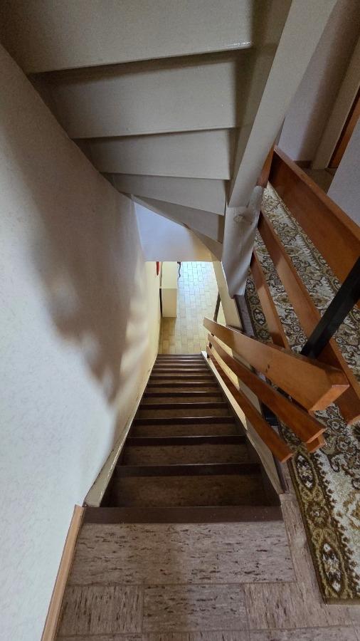 Treppe zwischen OG und EG
