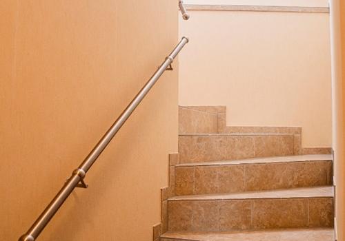 Treppe zum Untergeschoss