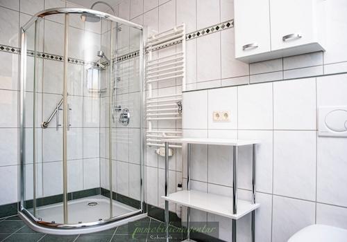 UG - Bad mit Dusche und Tageslicht