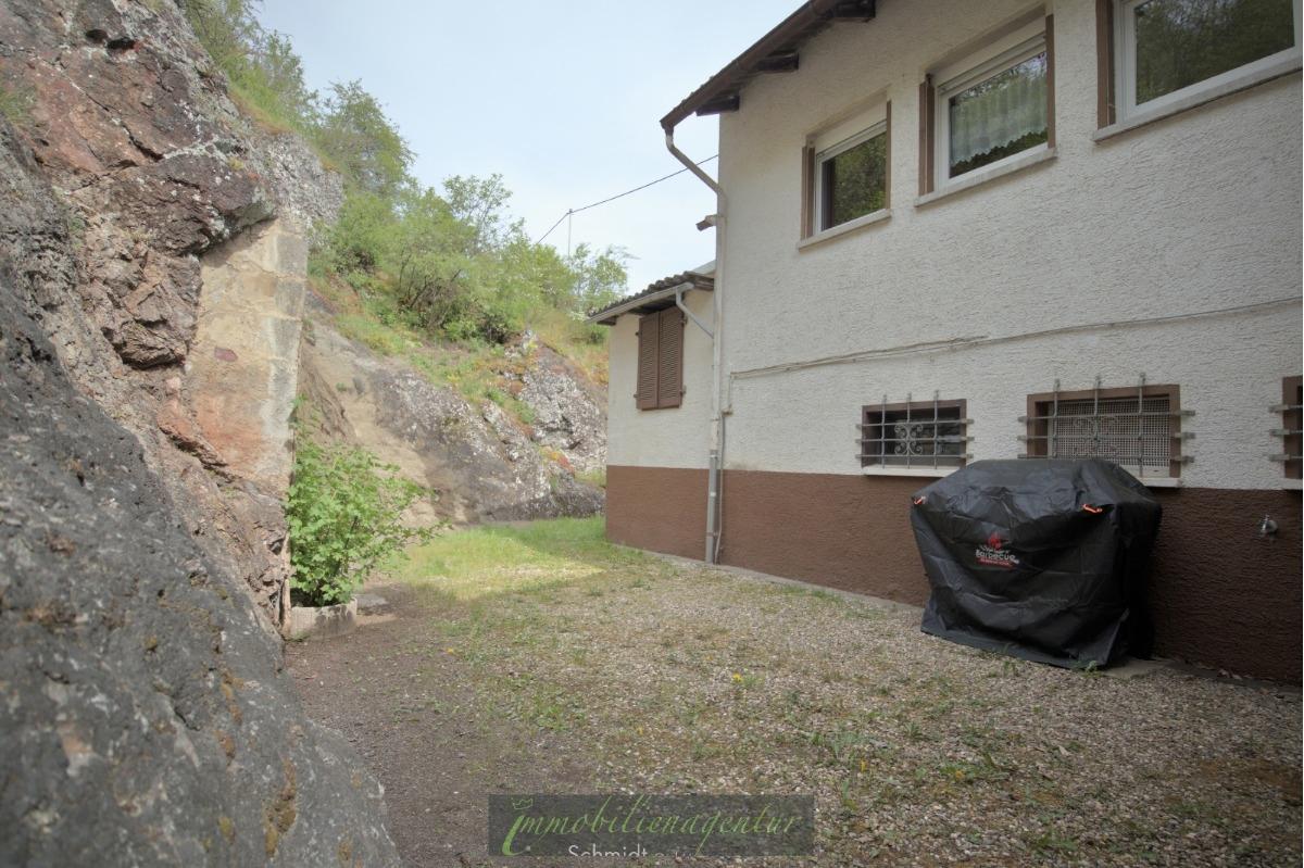 Hof hinter dem Haus