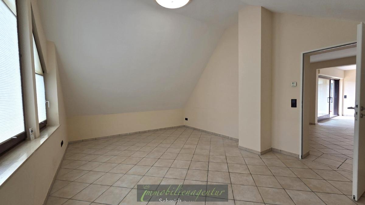untere Wohnebene - Studio