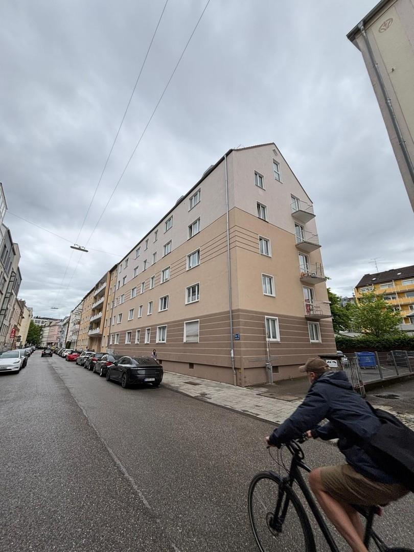 Gebäude