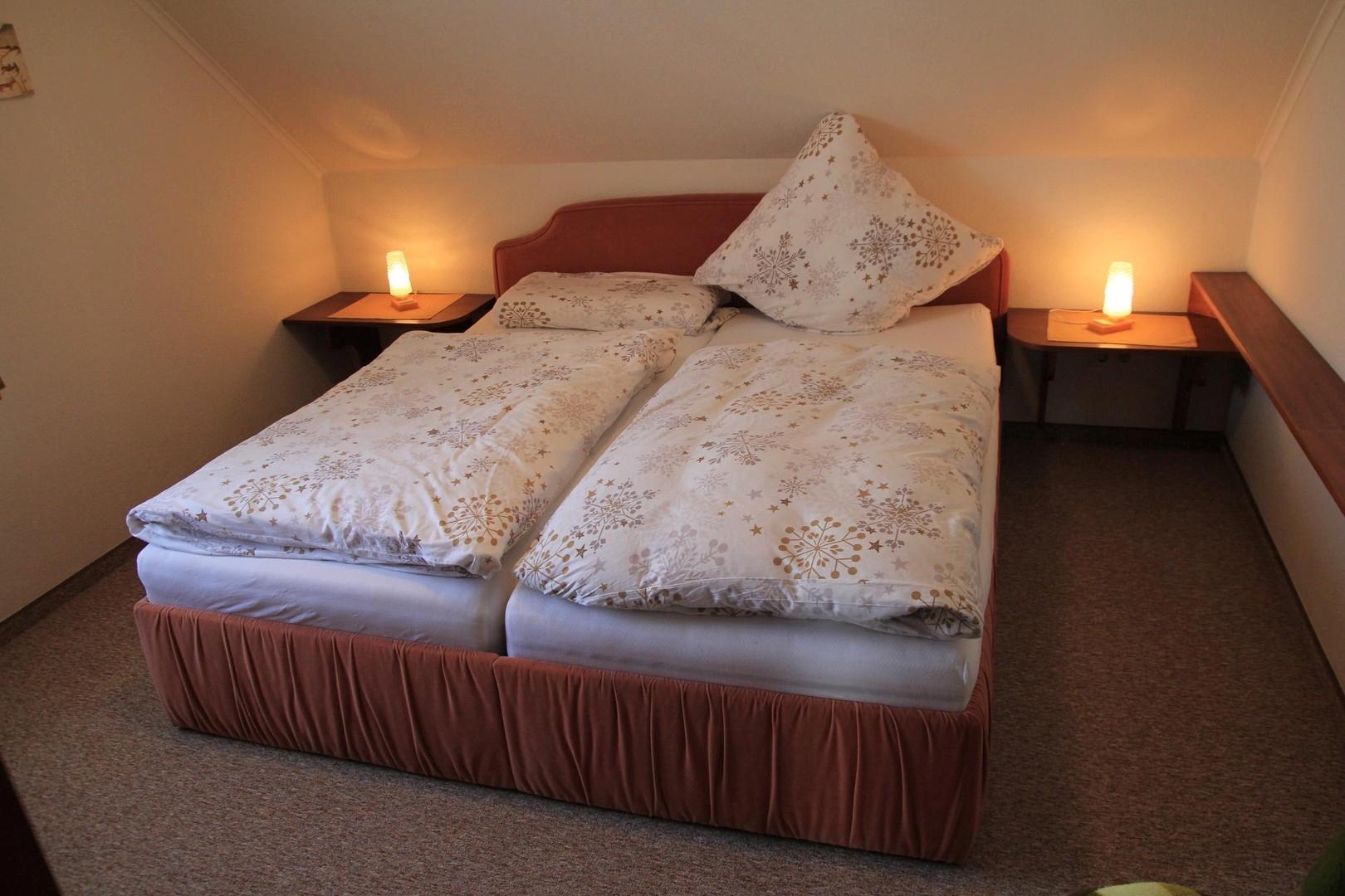 Schlafzimmer 1, Doppelbett