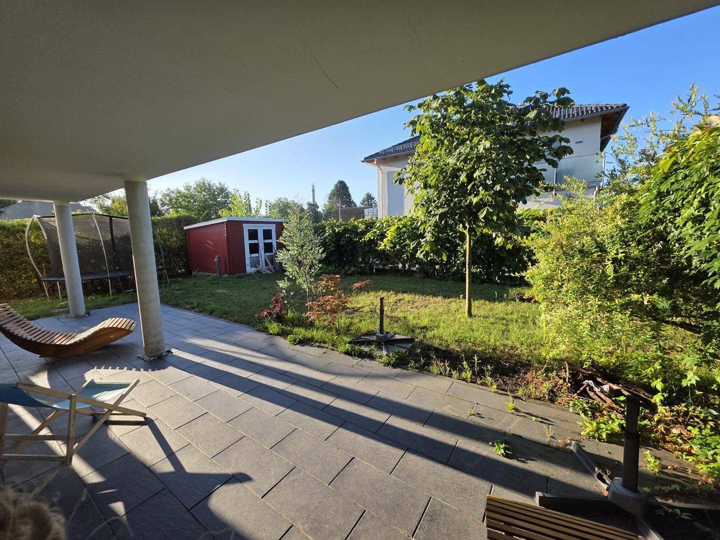Terrasse am Wohnzimmer
